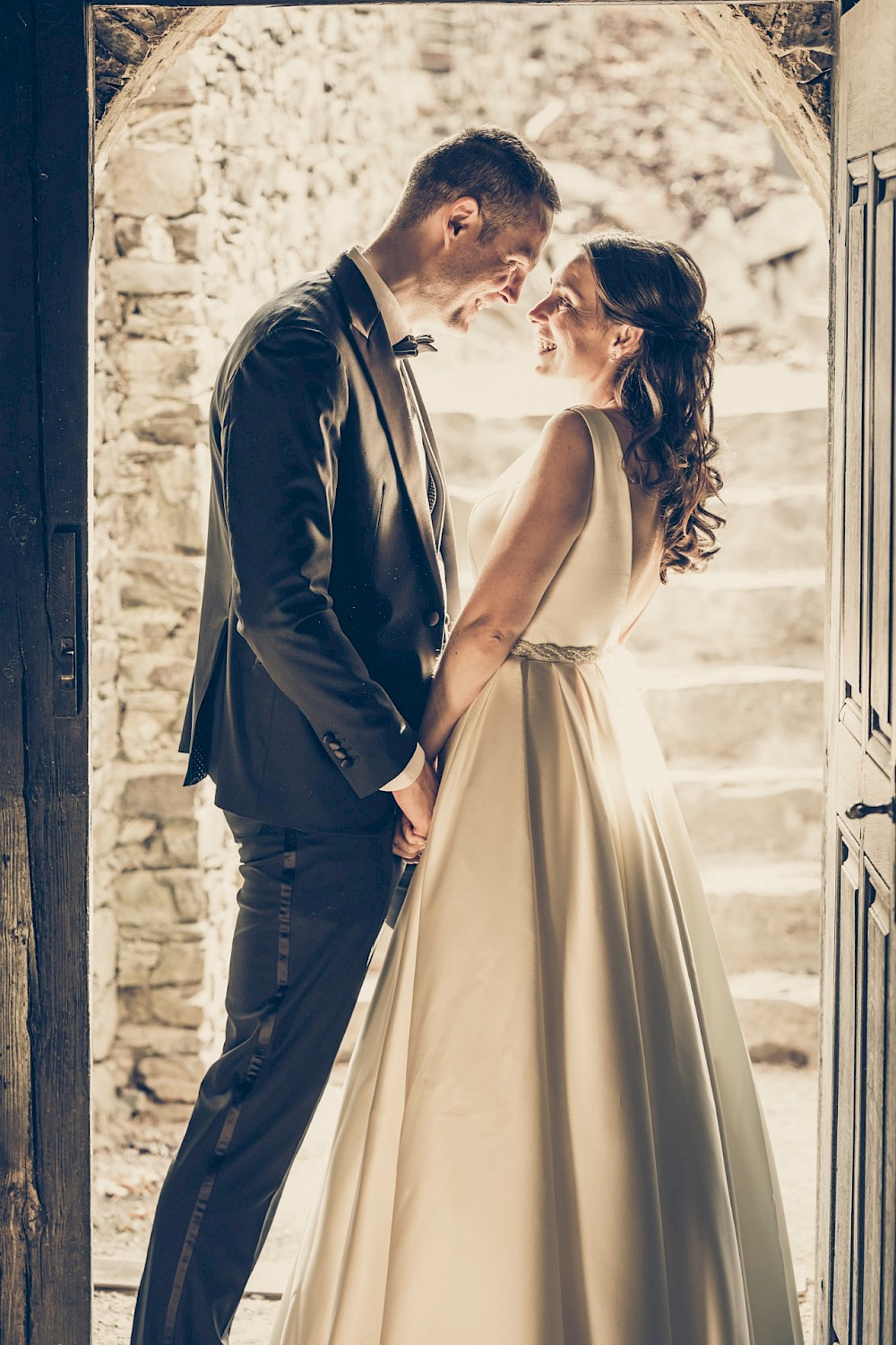 reportage Märchenhochzeit auf Burg Reichenstein 37