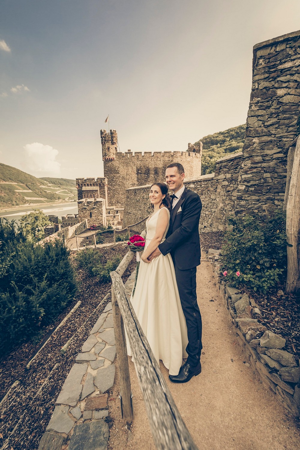 reportage Märchenhochzeit auf Burg Reichenstein 38