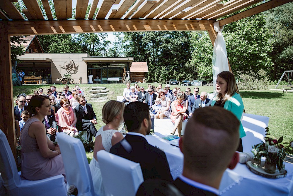 reportage Sommerhochzeit am Teich 22