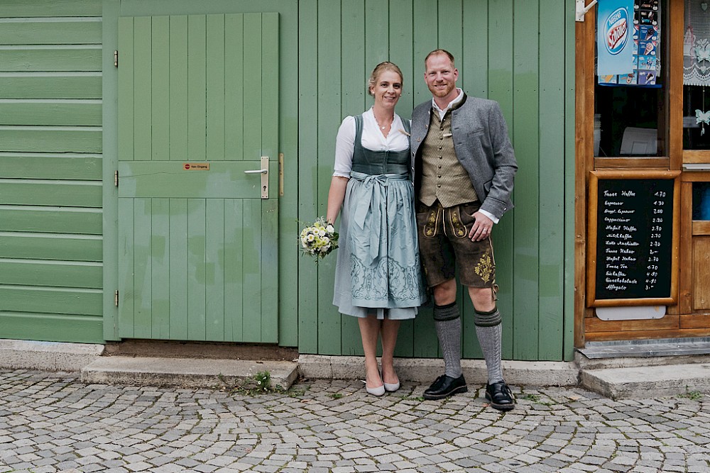 reportage Hochzeit mit Oldtimer-Ausflug in München 33