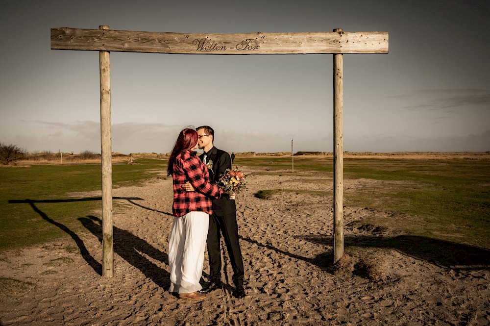 reportage Elopement Wedding am Strand von Schillig 18