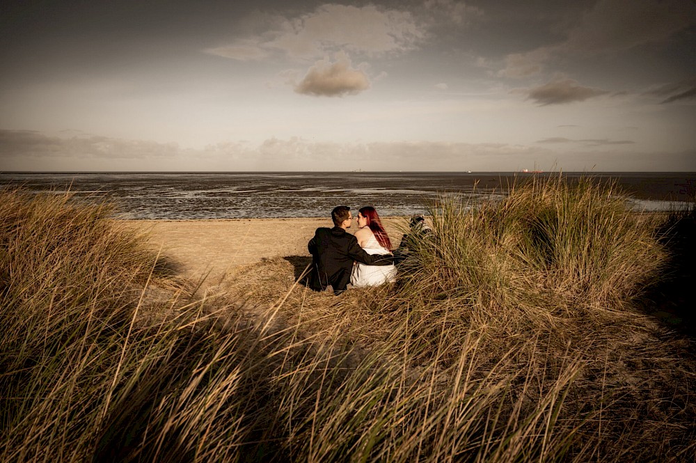 reportage Elopement Wedding am Strand von Schillig 55