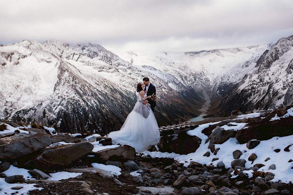 reportage Elopement im Zillertal - eine Hochzeit auf der Hängebrücke 54