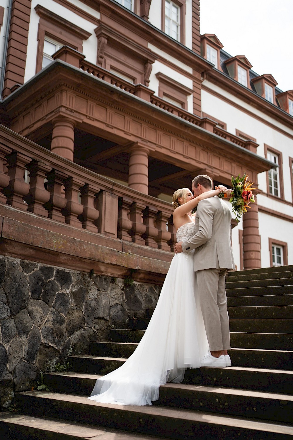 reportage Giulia & Piet - standesamtliche Trauung im Schloss 5