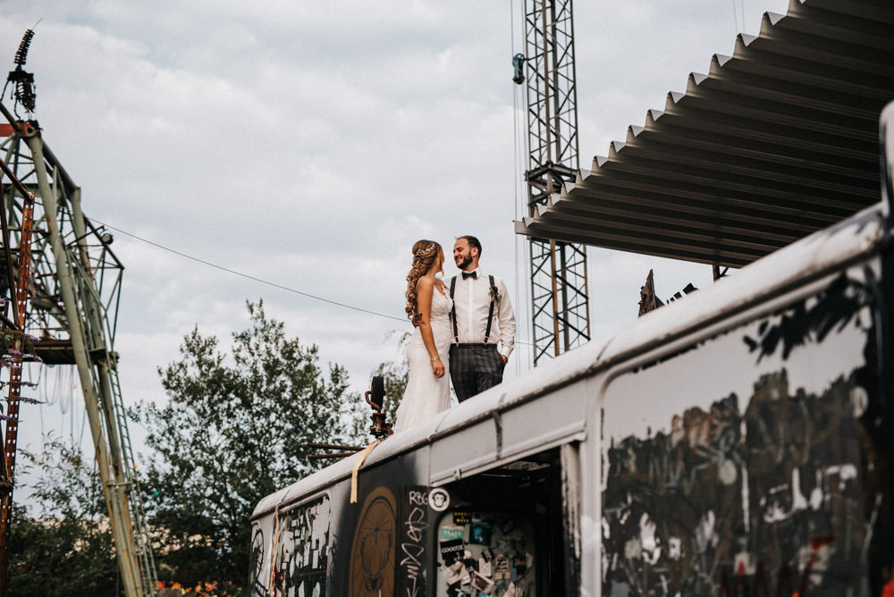 reportage Festival Hochzeit auf dem "Künstlerschrottplatz" Odonien 53