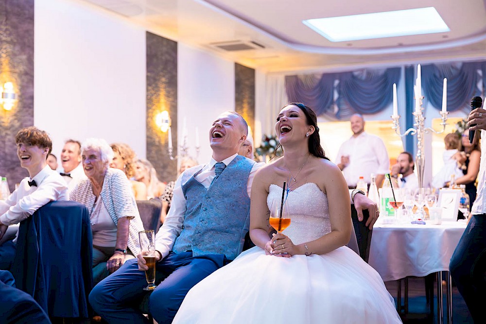 reportage Hochzeit in Offenburg Schloß Ortenberg Anna & Igor 22