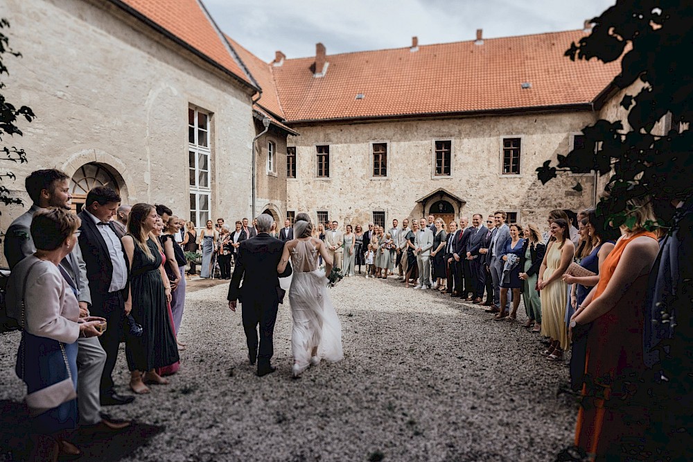 reportage Eine Sommerhochzeit auf dem Rittergut Lucklum 20