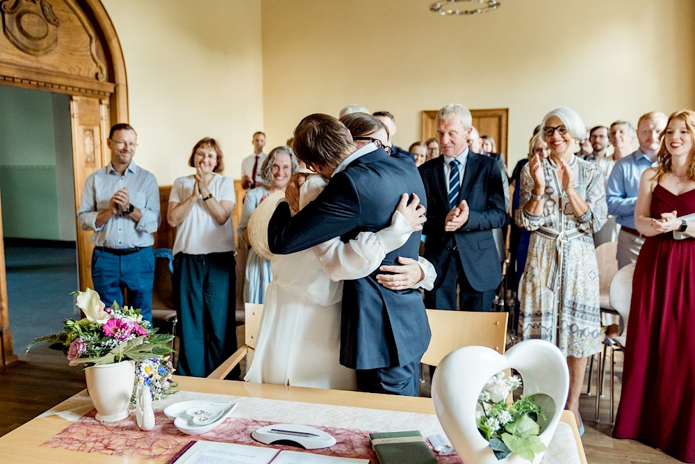 reportage Landhochzeit im Garten in Rees 33