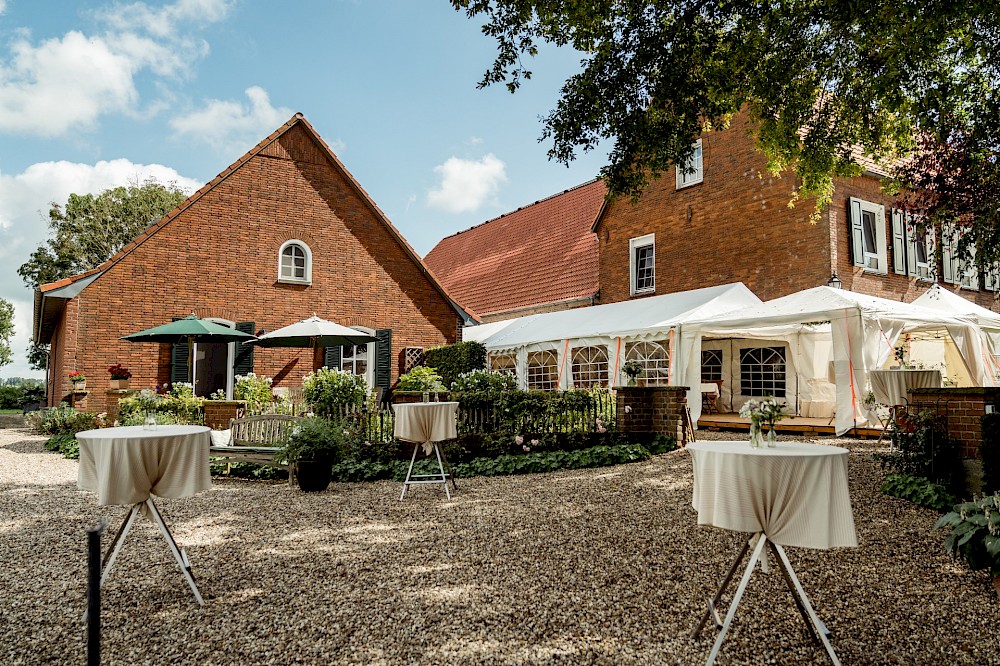 reportage Landhochzeit im Garten in Rees 4