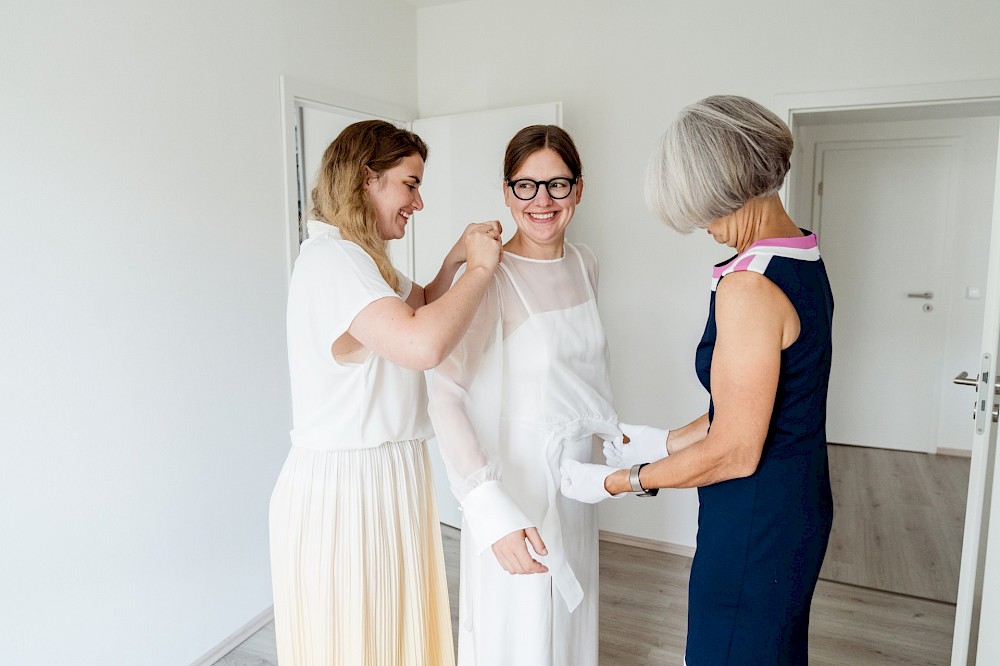 reportage Landhochzeit im Garten in Rees 15