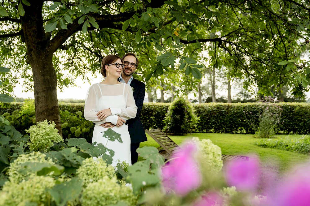 reportage Landhochzeit im Garten in Rees 21