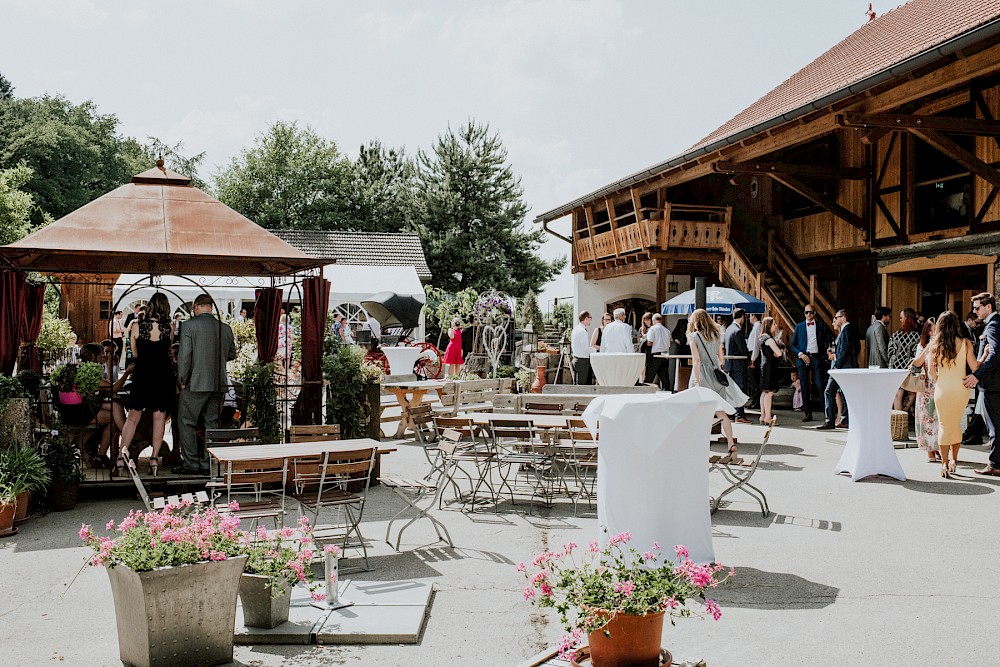 reportage Hochzeit in der Alten Tenne in Moosinning 25