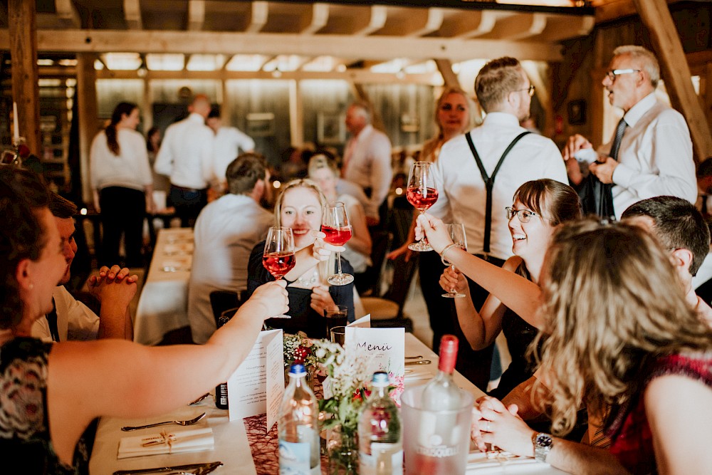 reportage Hochzeit in der Alten Tenne in Moosinning 32