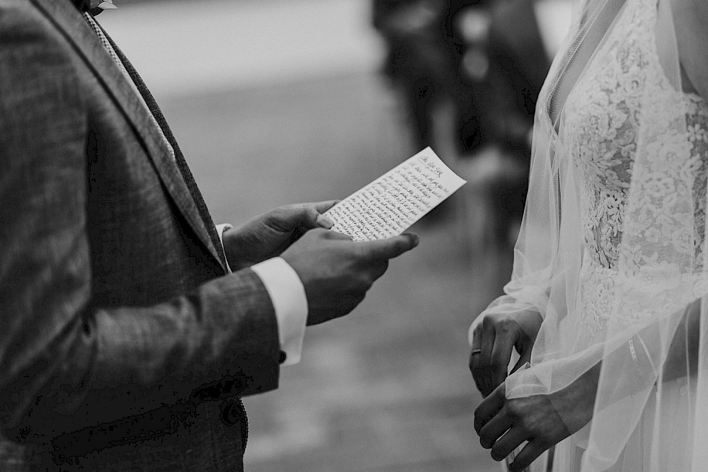 reportage Boho Hochzeit in der Alten Gärtnerei in Taufkirchen bei München 37