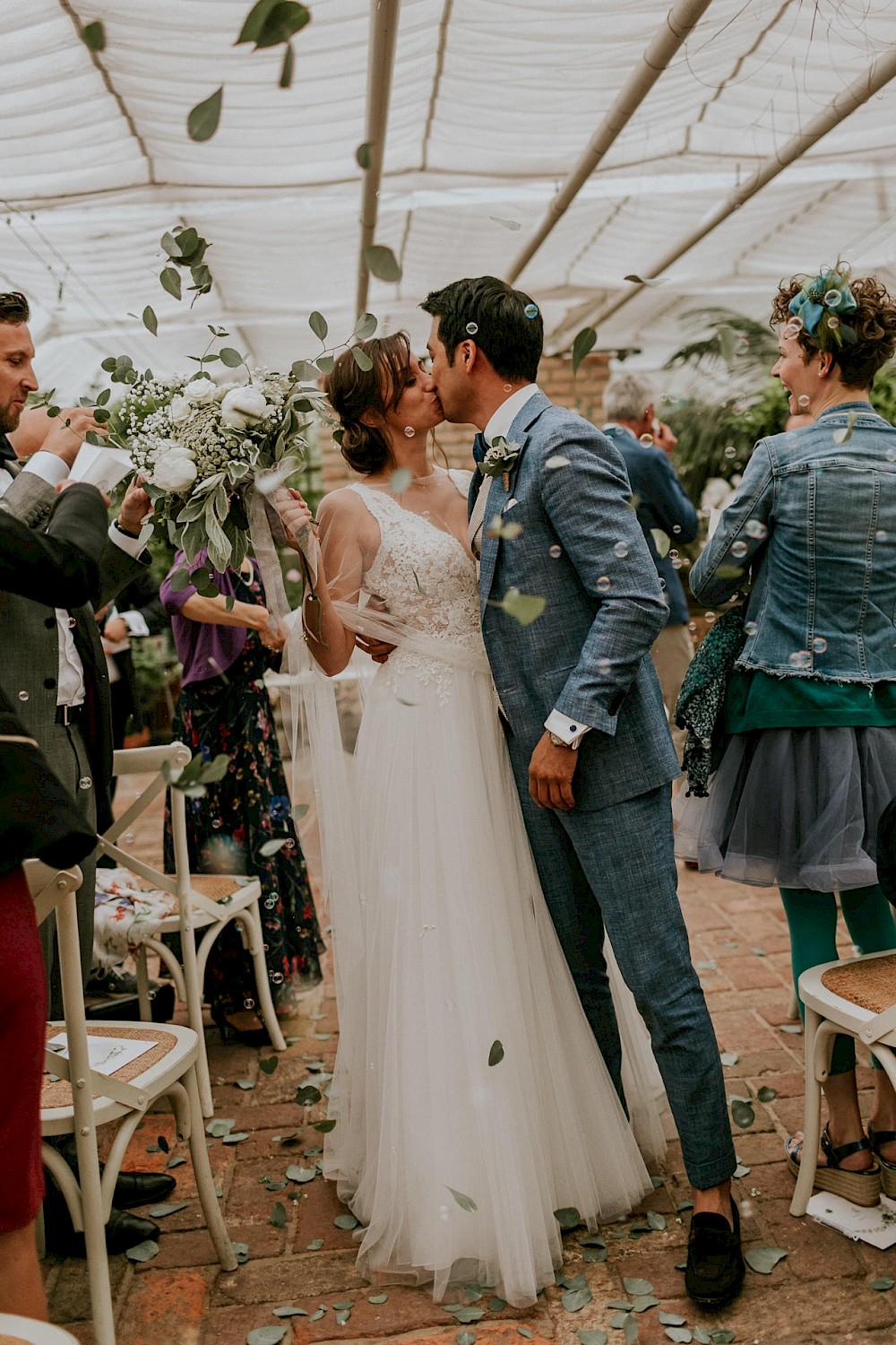 reportage Boho Hochzeit in der Alten Gärtnerei in Taufkirchen bei München 41